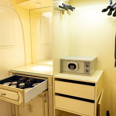Royal Palace Luxury Hotel And Spa Khmelʼnytsʼkyy Rom bilde