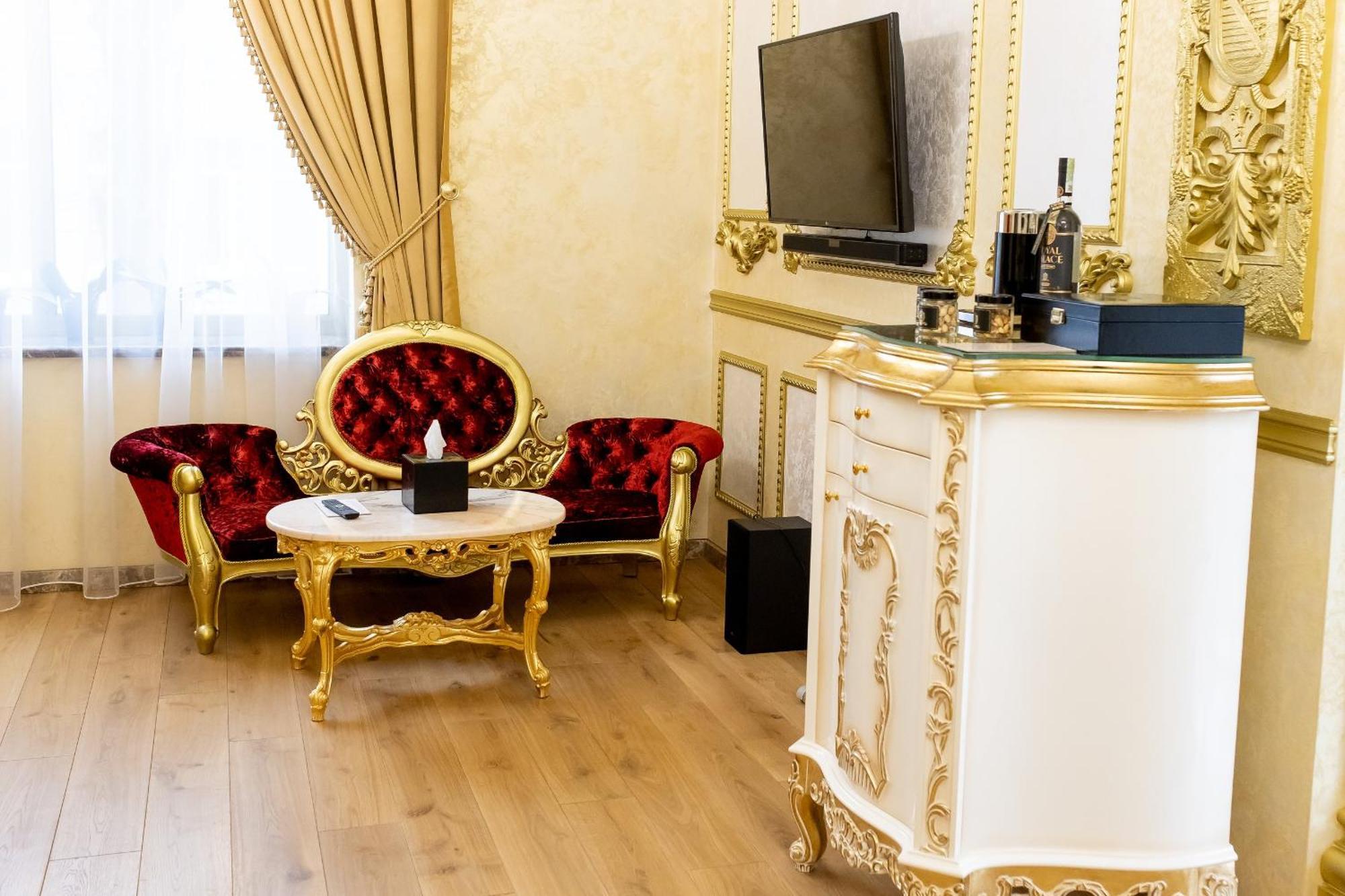 Royal Palace Luxury Hotel And Spa Khmelʼnytsʼkyy Rom bilde