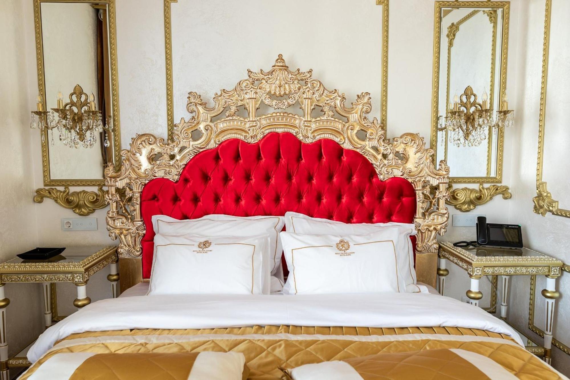 Royal Palace Luxury Hotel And Spa Khmelʼnytsʼkyy Rom bilde