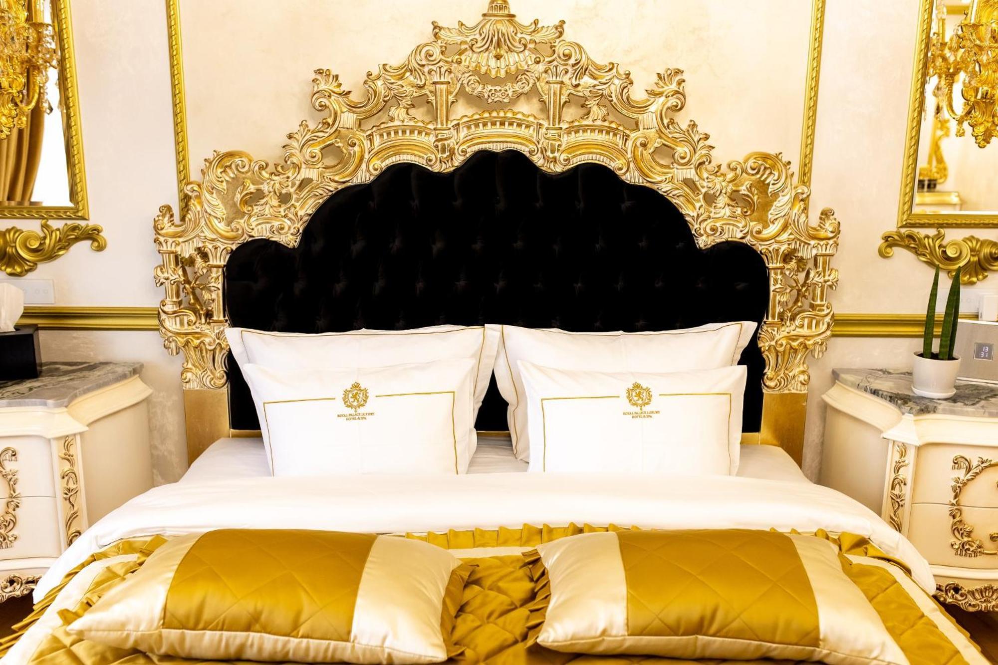 Royal Palace Luxury Hotel And Spa Khmelʼnytsʼkyy Rom bilde
