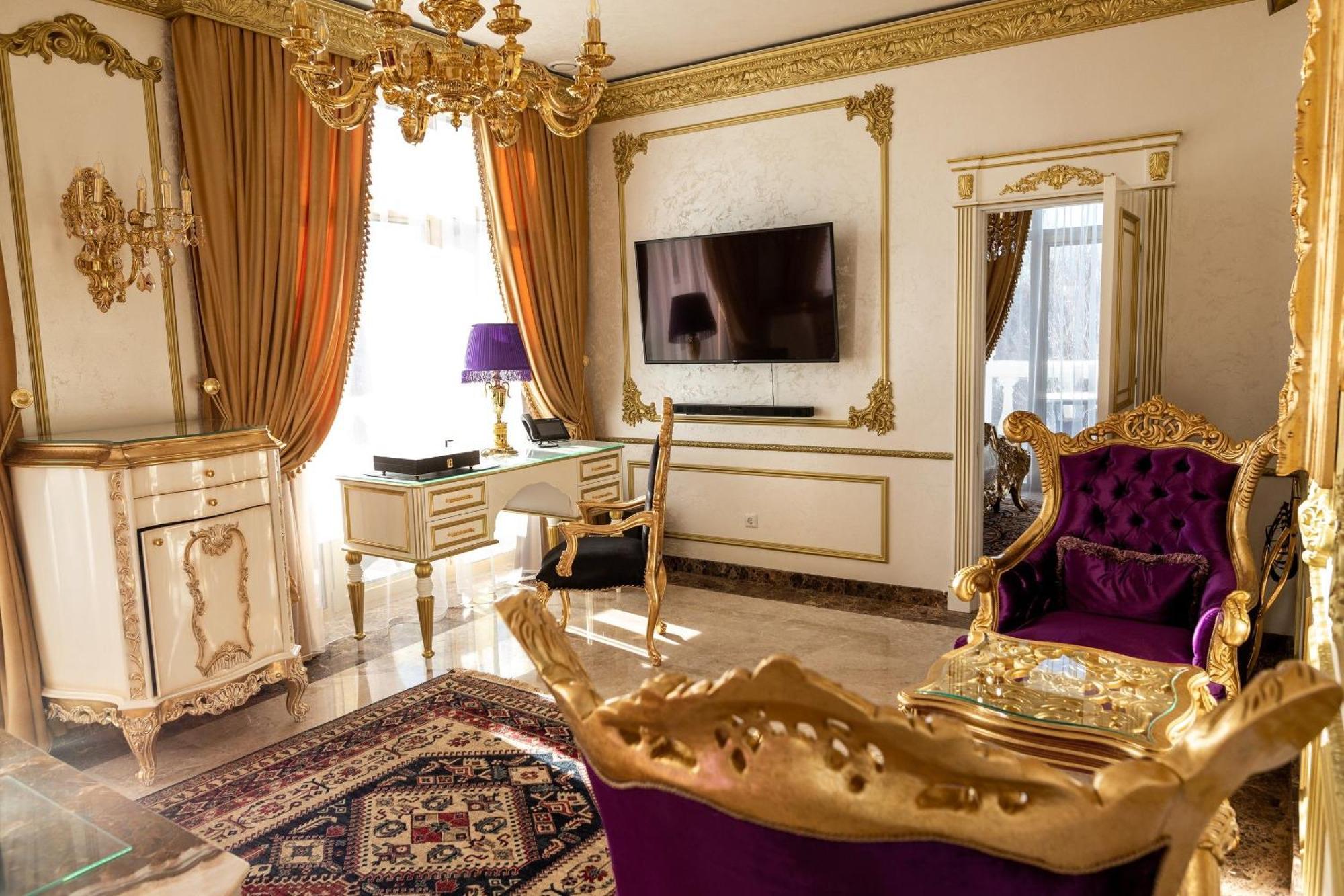 Royal Palace Luxury Hotel And Spa Khmelʼnytsʼkyy Rom bilde