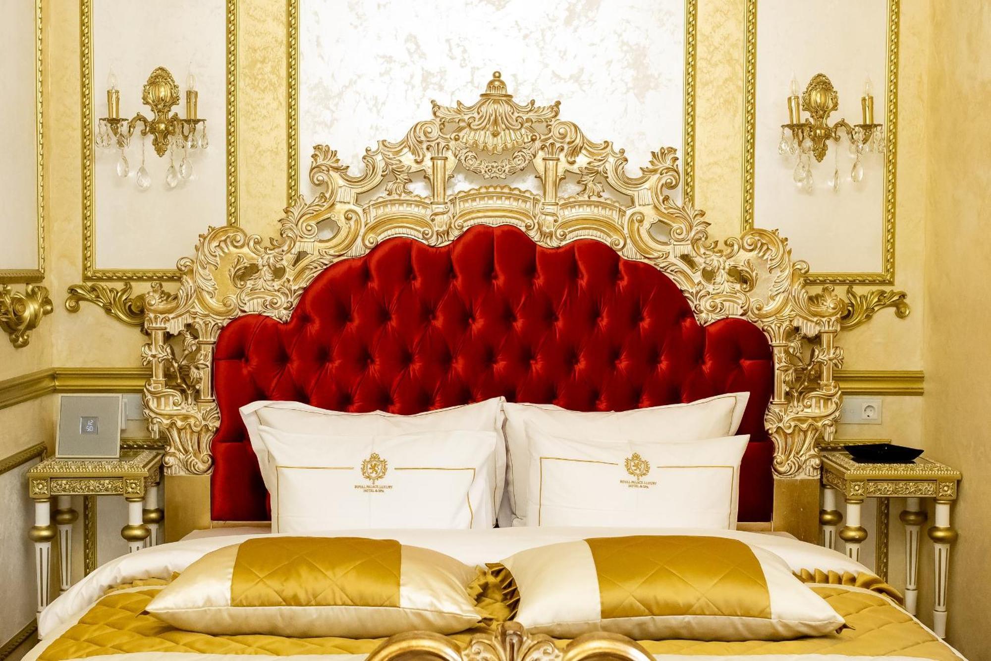 Royal Palace Luxury Hotel And Spa Khmelʼnytsʼkyy Rom bilde