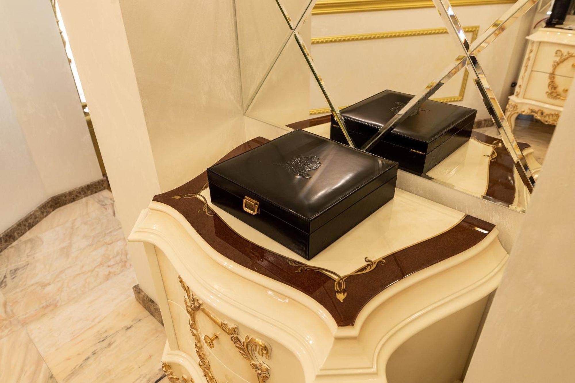 Royal Palace Luxury Hotel And Spa Khmelʼnytsʼkyy Rom bilde